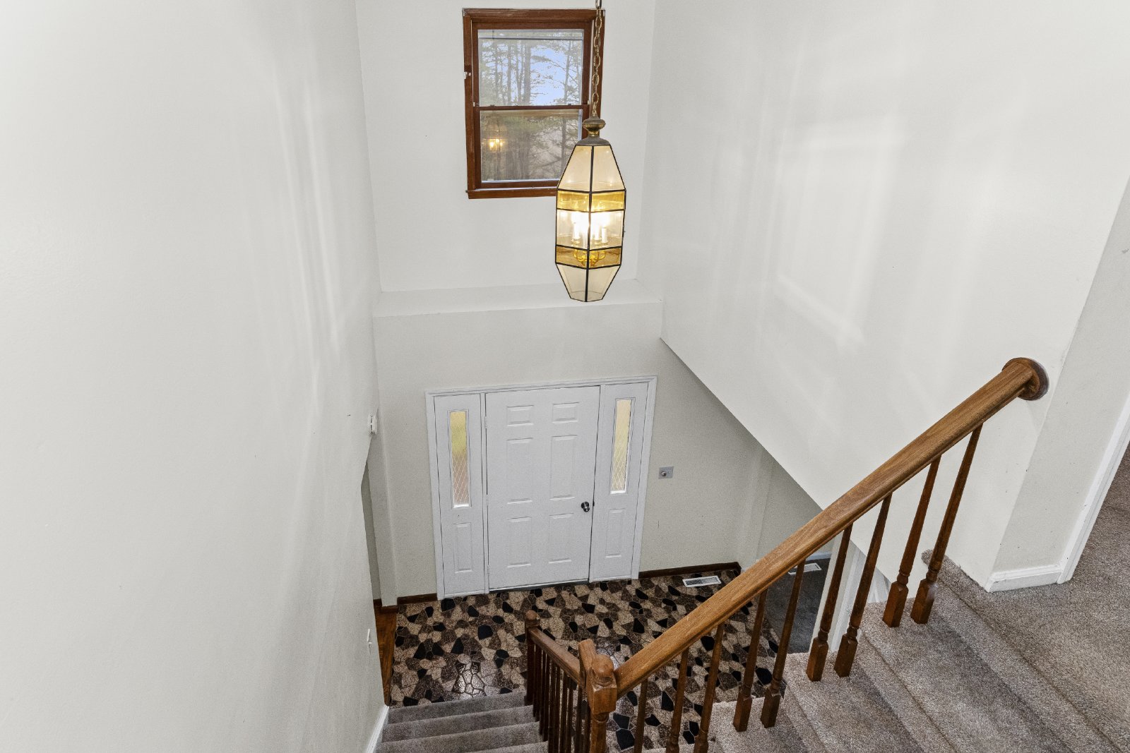 Amazing Opportunity Awaits! - 3 Bed/ 2.5 Bath Spacious Colonial on 1.5 Acres in the Award-Winning Voorheesville School District. property image