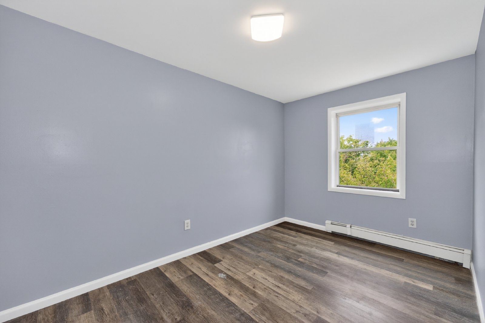 Beautiful, Modern, Townhome with Garden Apartment in the Ten Broeck Triangle of Albany property image