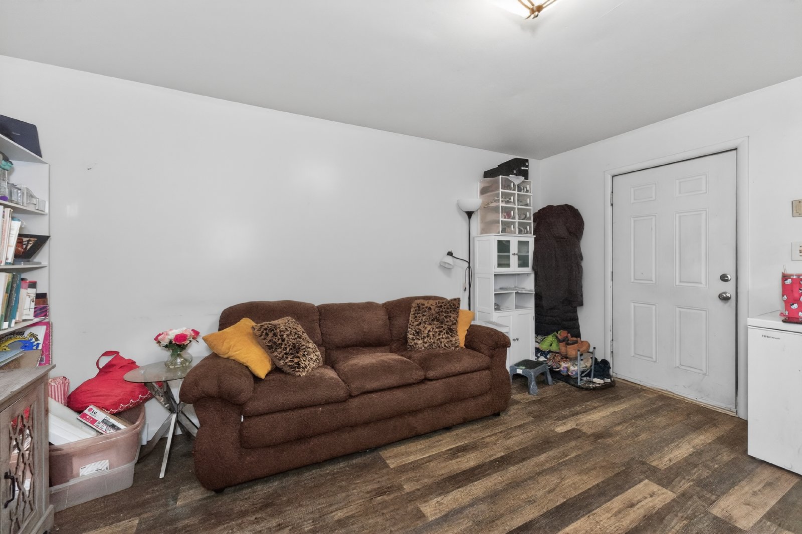 Beautiful, Modern, Townhome with Garden Apartment in the Ten Broeck Triangle of Albany property image