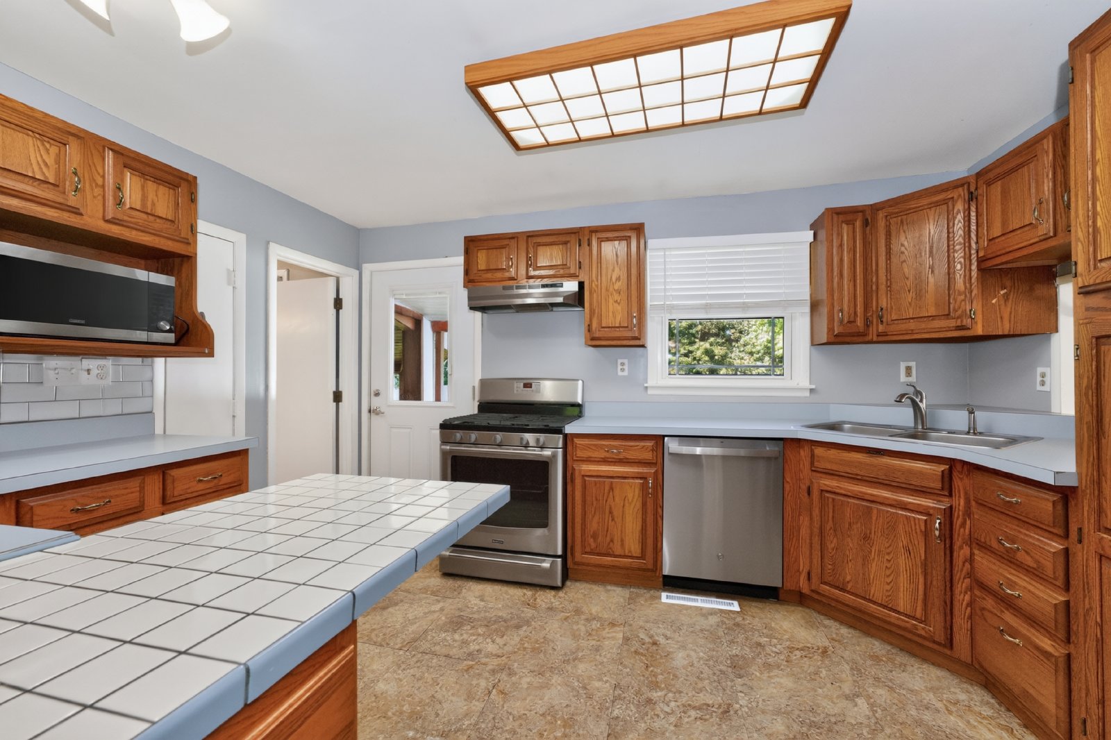 Spacious Wynantskill Home with Expansive Private Backyard & Flexible Living Space, and New Roof property image