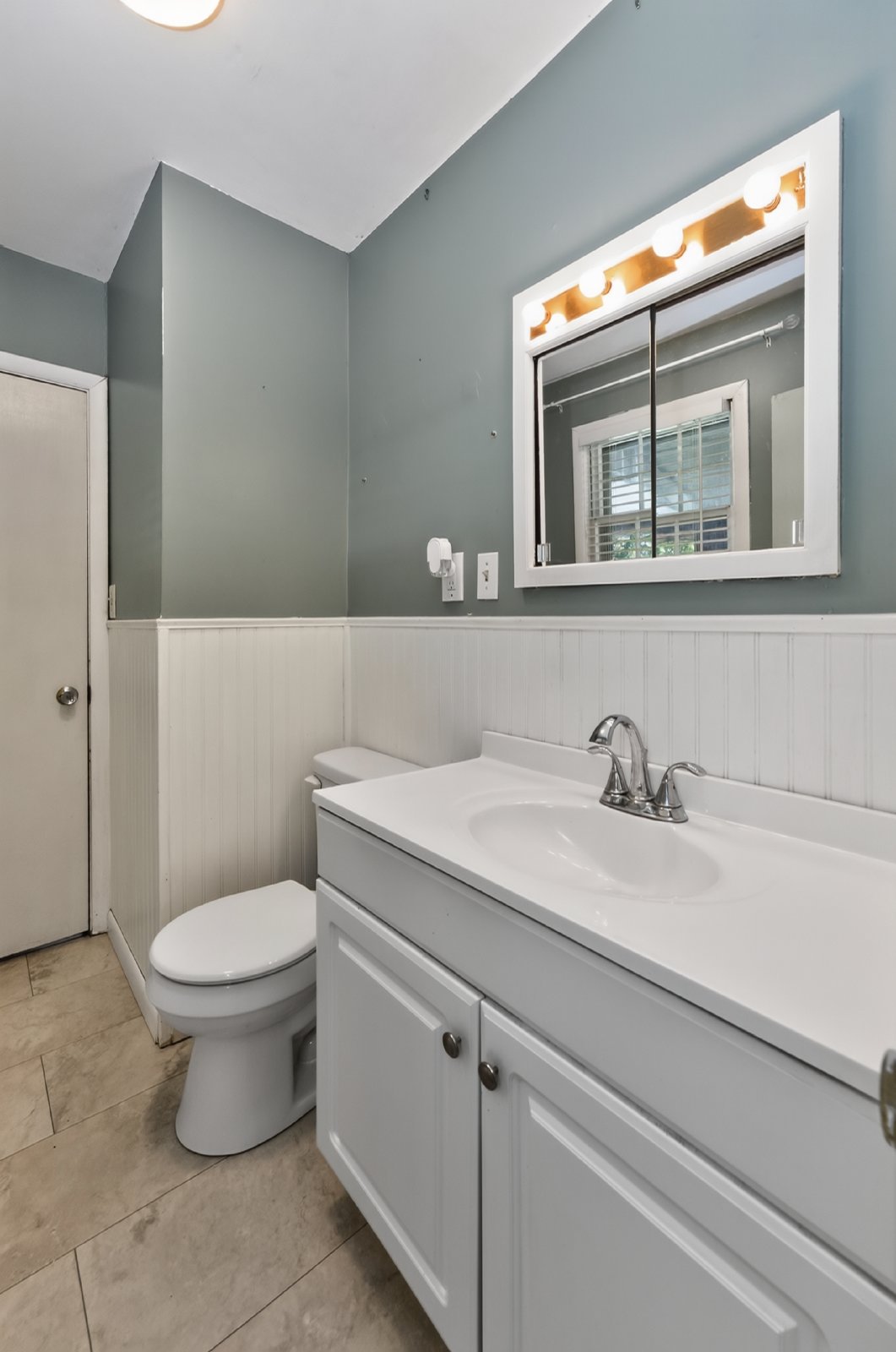 Spacious Wynantskill Home with Expansive Private Backyard & Flexible Living Space, and New Roof property image