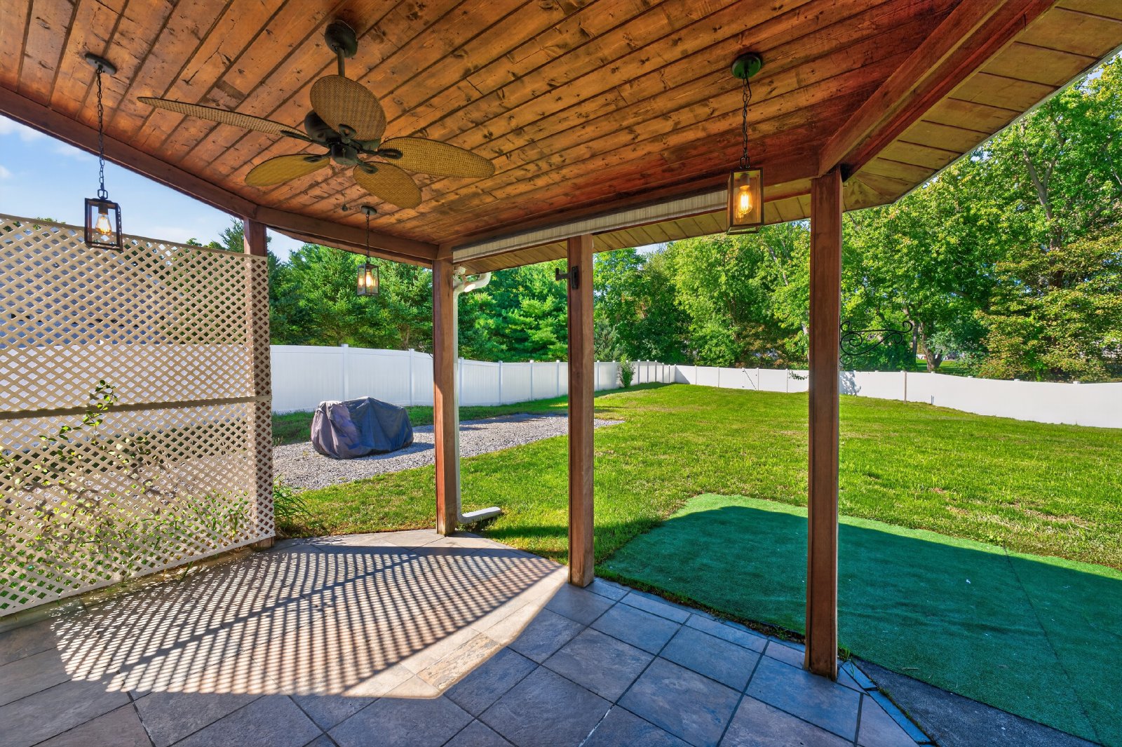 Spacious Wynantskill Home with Expansive Private Backyard & Flexible Living Space, and New Roof property image